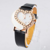 Montre femme cadran en forme Coeur Mouvement d'origine japonais bracelet en cuir-Noir