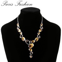 Collier en émail et strass de verre, chaîne à maillons - marron/beige